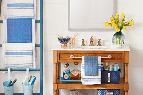 Best Shower Shelves: Organize and Declutter Your Bathroom with Style!