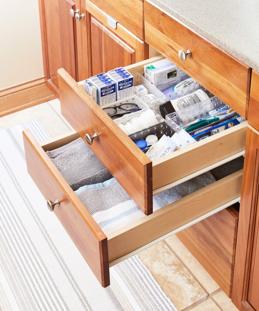 Discover the Best Shower Shelves for an Organized and Clutter-Free Bathroom